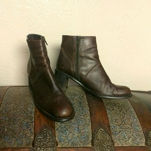 Banana Republic Booties